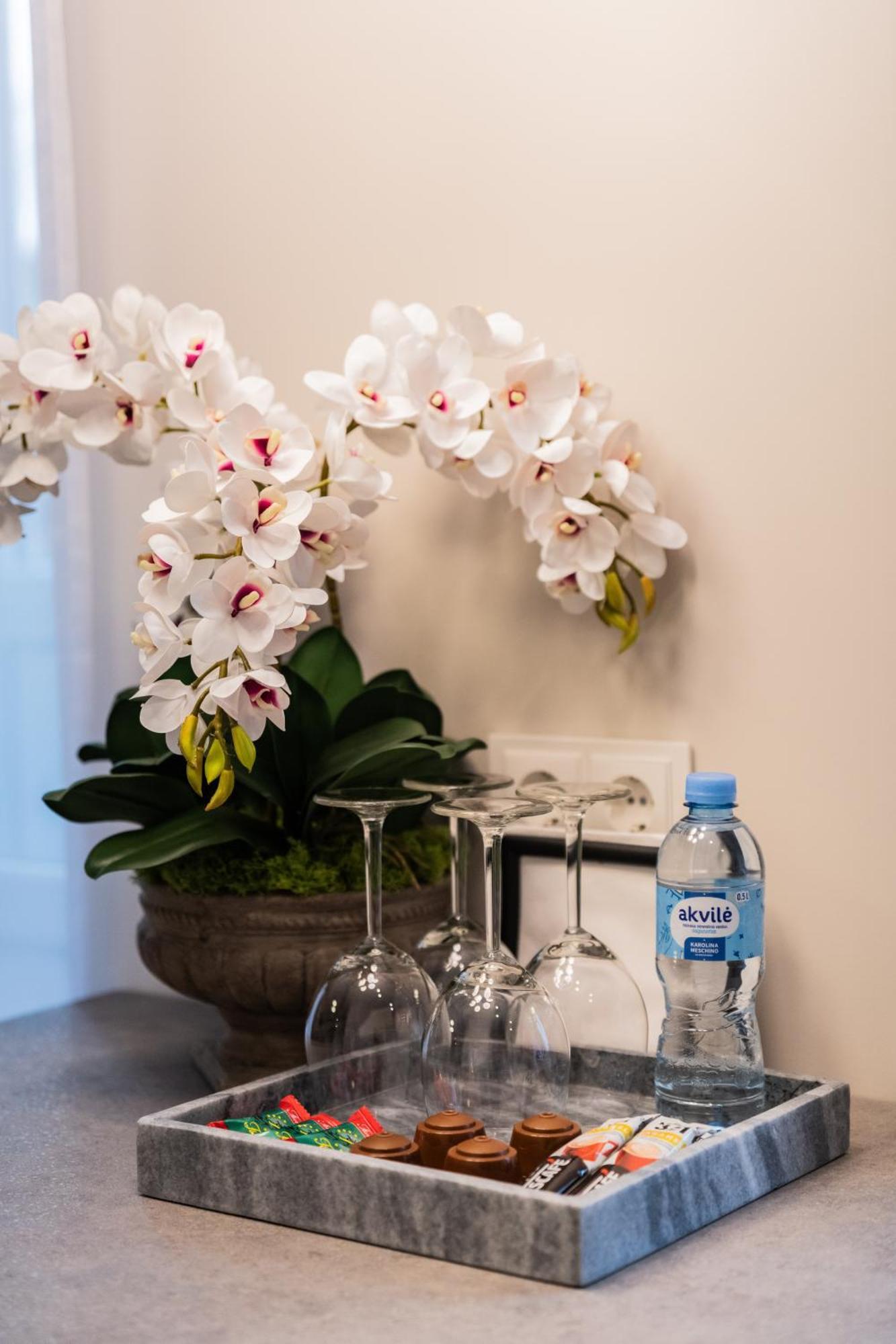 Frida Elite Apartment